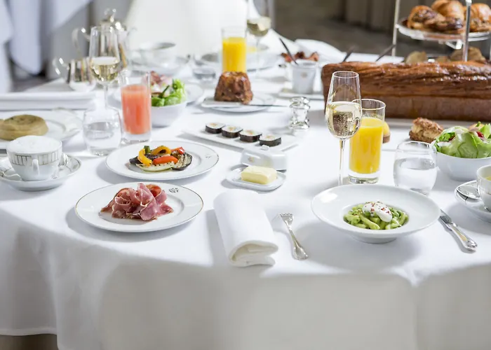 ホテル Le Meurice - Dorchester Collection パリ