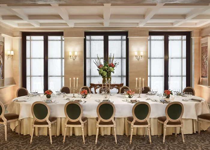 Le Meurice - Dorchester Collection ホテル パリ