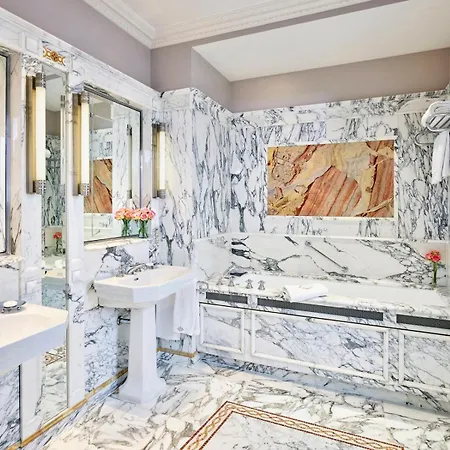 Le Meurice - Dorchester Collection 5*