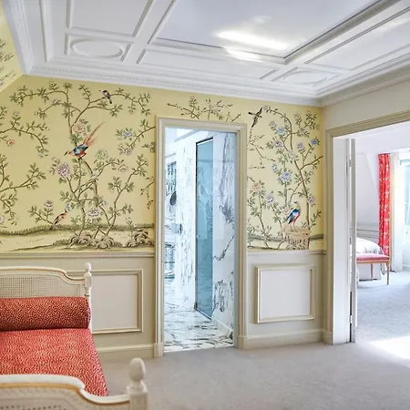 Le Meurice - Dorchester Collection 5*