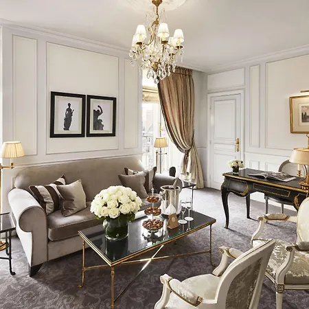 Отель Le Meurice - Dorchester Collection