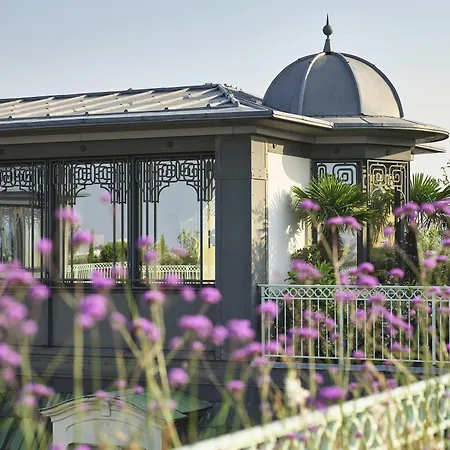 Отель Le Meurice - Dorchester Collection Париж