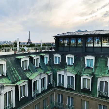 Le Meurice - Dorchester Collection فندق باريس