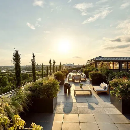 Le Meurice - Dorchester Collection 5*
